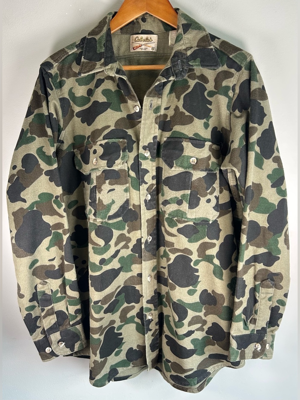 Vintage Cabela's Mens Button Up Shirt Shacket Sz L Duck Camo Chamois Hunting USA
